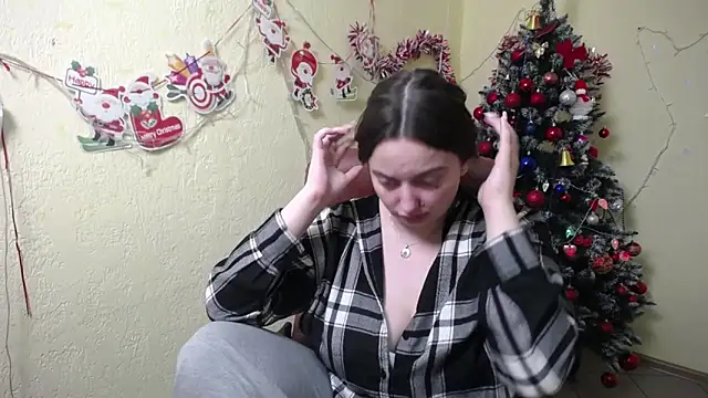 MilanaPrice online show from December 20, 2024, 12:52 am