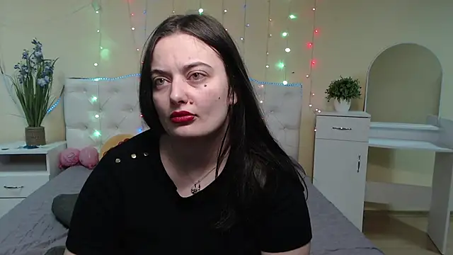 MilanaPrice online show from January 22, 2025, 9:32 pm