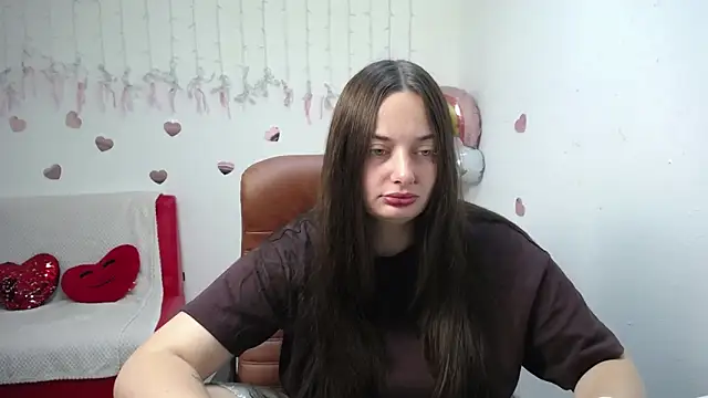 MilanaPrice online show from September 18, 2025, 6:15 am