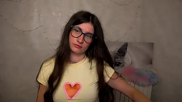 Snapshot of MaryEm976 chatting on June 30, 2026, 10:05 am MaryEm976 online show from June 30, 2026, 10:05 am