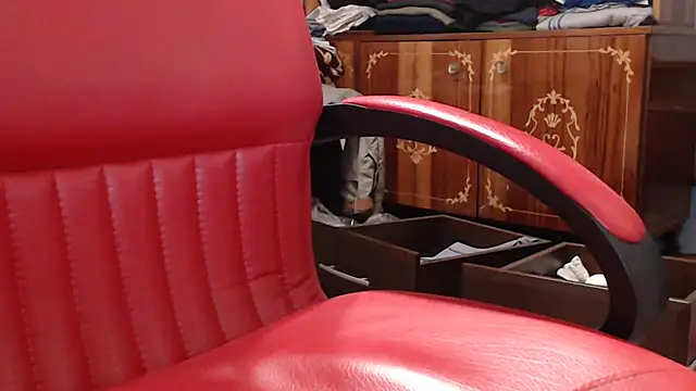 Mrprecum online show from November 3, 2025, 3:24 pm