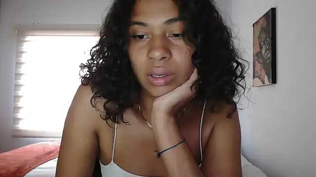 Snapshot of dark_enchantress_ chatting on June 20, 2026, 6:44 pm dark enchantress online show from June 20, 2026, 6:44 pm