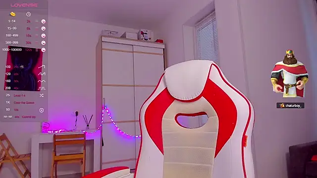 HotCarolineXO online show from December 24, 2024, 7:49 am