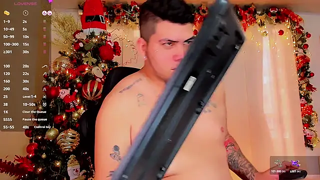 Snapshot of Thomas_chubbyxhot chatting on December 22, 2024, 6:26 pm Thomas chubbyxhot online show from December 22, 2024, 6:26 pm