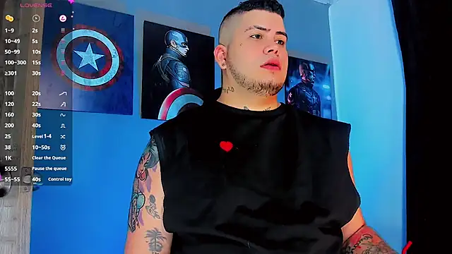 Snapshot of Thomas_chubbyxhot chatting on January 25, 2025, 12:38 am Thomas chubbyxhot online show from January 25, 2025, 12:38 am