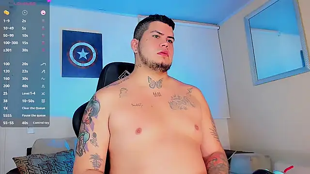 Snapshot of Thomas_chubbyxhot chatting on February 6, 2025, 9:11 am Thomas chubbyxhot online show from February 6, 2025, 9:11 am