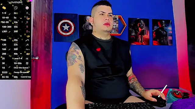 Snapshot of Thomas_chubbyxhot chatting on September 13, 2025, 3:01 pm Thomas chubbyxhot online show from September 13, 2025, 3:01 pm