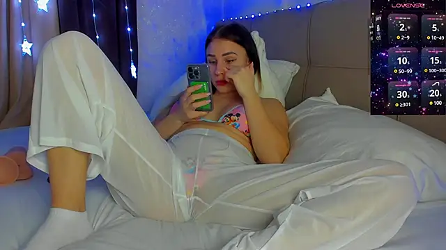 Snapshot of 92yourbitch922 chatting on February 22, 2025, 7:14 pm 92yourbitch922 online show from February 22, 2025, 7:14 pm