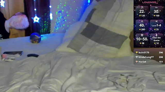 Snapshot of 92yourbitch922 chatting on February 27, 2025, 9:36 pm 92yourbitch922 online show from February 27, 2025, 9:36 pm