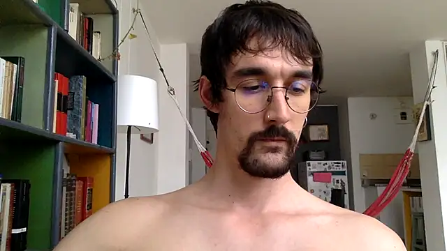 fazzbinderr online show from October 19, 2025, 10:10 pm