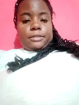 Snapshot of bigtitssxx chatting on January 5, 2025, 6:45 pm bigtitssxx online show from January 5, 2025, 6:45 pm