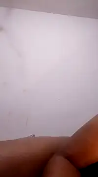 Snapshot of bigtitssxx chatting on March 9, 2025, 10:19 am bigtitssxx online show from March 9, 2025, 10:19 am