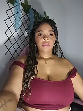 Snapshot of collegechica chatting on February 13, 2026, 4:19 am collegechica online show from February 13, 2026, 4:19 am