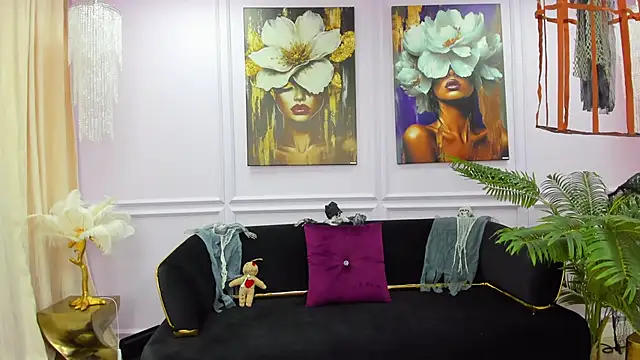 Awww Ella online show from October 31, 2025, 11:00 am