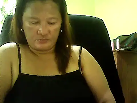 hott scarlett online show from December 23, 2024, 8:00 am