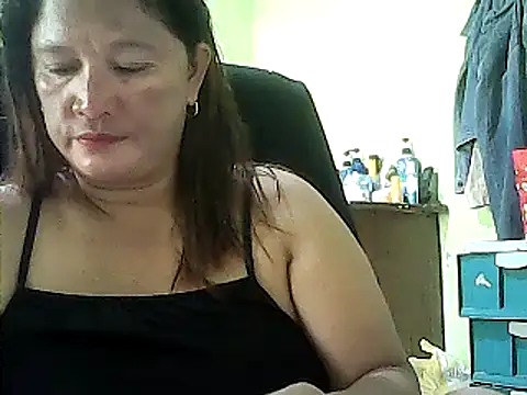 hott scarlett online show from January 3, 2025, 3:27 am