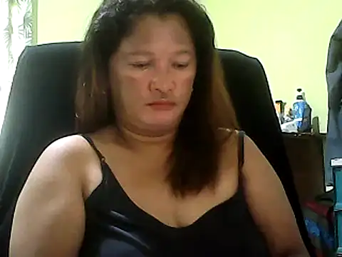 hott scarlett online show from February 20, 2025, 5:33 am