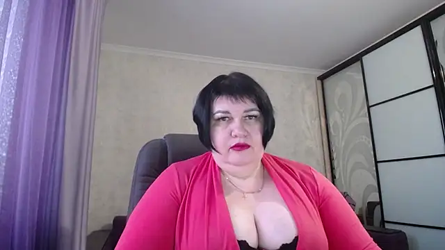 JuicyLady Di online show from February 7, 2025, 2:15 pm