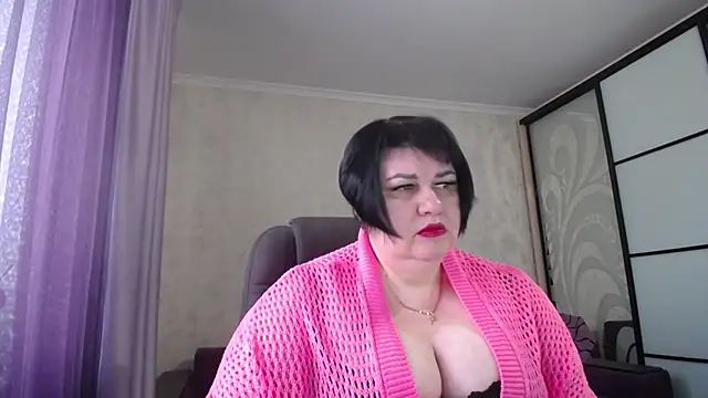 JuicyLady Di online show from February 9, 2025, 6:01 am