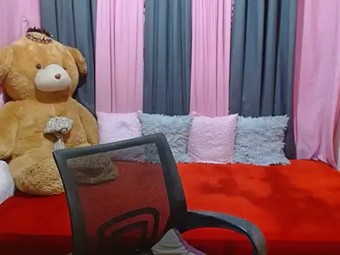 xxSexyBitch69xx online show from October 24, 2025, 10:22 am