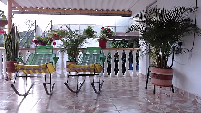 Snapshot of maya_hottt chatting on December 18, 2025, 11:05 am maya hottt online show from December 18, 2025, 11:05 am