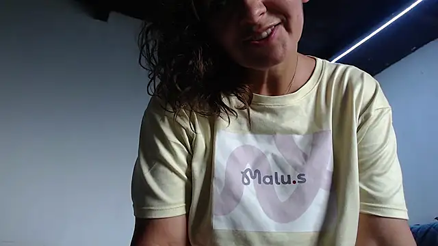 Snapshot of maya_hottt chatting on February 17, 2026, 12:12 pm maya hottt online show from February 17, 2026, 12:12 pm