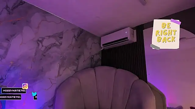 Katemoss70 online show from April 7, 2026, 12:38 pm