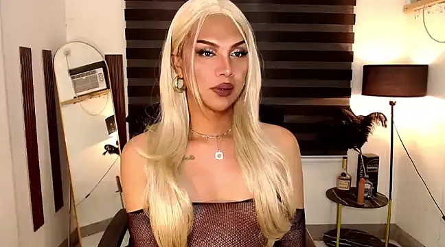 SarahAmber online show from December 2, 2024, 3:47 pm