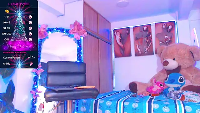 Hotgiirl 1 online show from December 4, 2025, 7:33 pm