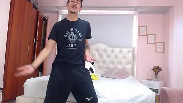 ryan maxy online show from January 23, 2025, 3:32 pm