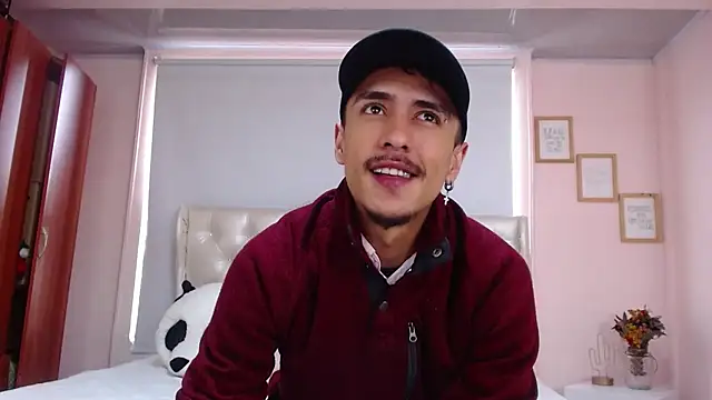 ryan maxy online show from February 5, 2025, 1:22 pm