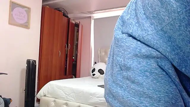 ryan maxy online show from February 7, 2025, 4:35 pm