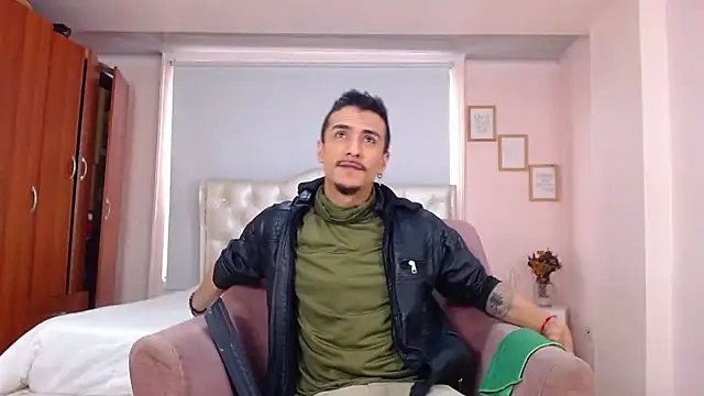 ryan maxy online show from March 11, 2025, 1:23 pm