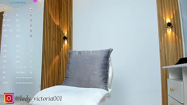 Snapshot of Ailyn-Sabina chatting on February 23, 2025, 11:14 pm Ailyn-Sabina online show from February 23, 2025, 11:14 pm