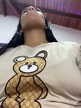 ArielleMillerr online show from January 5, 2025, 11:44 pm