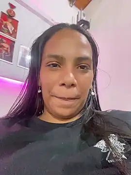 ArielleMillerr online show from January 10, 2025, 11:08 pm