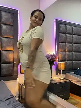 ArielleMillerr online show from January 28, 2025, 12:36 am