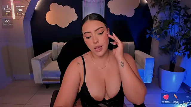 Snapshot of MartinnaBonnet chatting on March 14, 2025, 1:57 pm MartinnaBonnet online show from March 14, 2025, 1:57 pm