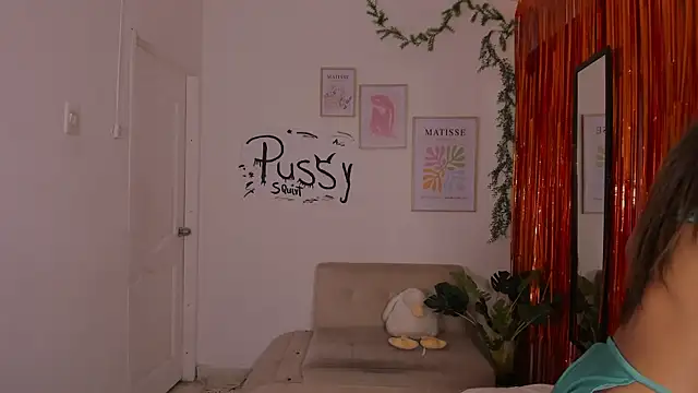 Snapshot of hornyprincess__ chatting on October 30, 2025, 6:08 pm hornyprincess online show from October 30, 2025, 6:08 pm