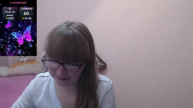 MargotLot online show from March 19, 2025, 4:57 am