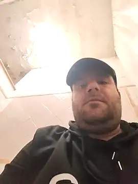 alex899927 online show from February 5, 2026, 9:03 am