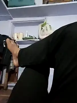 Sinewsex pussylove online show from April 8, 2026, 8:20 pm