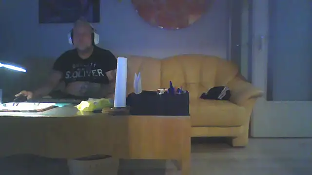 Hotwerner666 online show from September 19, 2025, 11:55 am