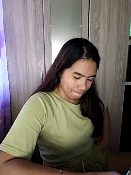 Snapshot of Kissy07 chatting on February 4, 2025, 1:45 am Kissy07 online show from February 4, 2025, 1:45 am