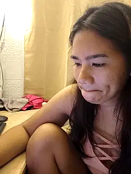 Snapshot of Kissy07 chatting on February 26, 2025, 11:37 pm Kissy07 online show from February 26, 2025, 11:37 pm