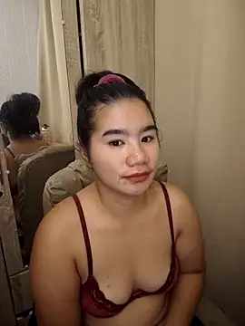 Kissy07 online show from February 4, 2026, 11:09 pm