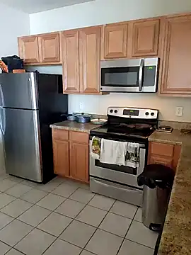 DigiSpankz online show from February 28, 2025, 1:47 pm