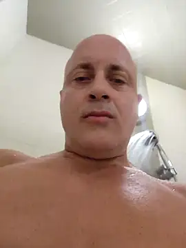 DigiSpankz online show from September 18, 2025, 10:34 pm