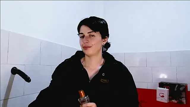 Snapshot of Cocain_Atenea chatting on July 17, 2026, 10:14 pm Cocain Atenea online show from July 17, 2026, 10:14 pm