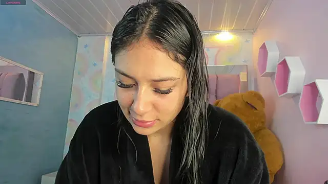 dayra angels online show from December 21, 2024, 6:12 pm